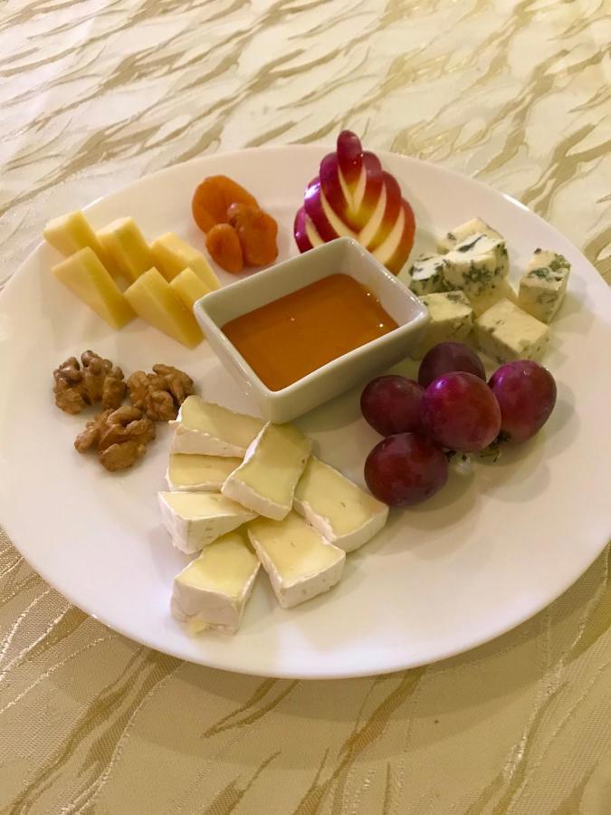 зелений клин Готель Губник